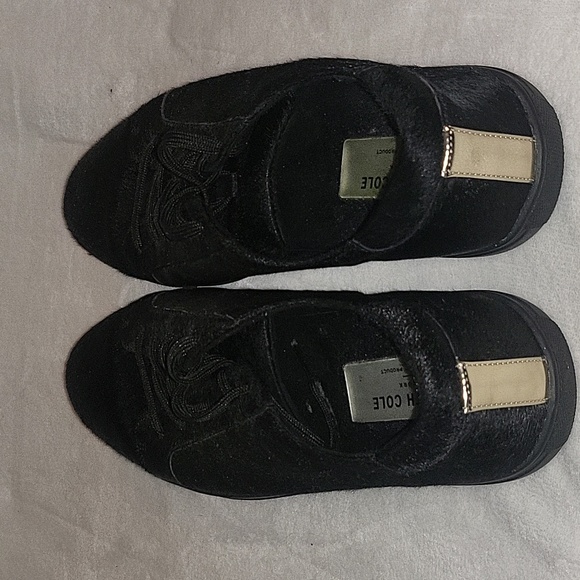 KENNETH COLE SHOES *USED* - Picture 2 of 5